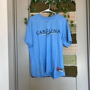 UNC Nike t shirt